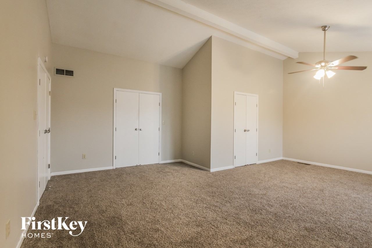 10833 Copiah Ct - Photo 7 of 15