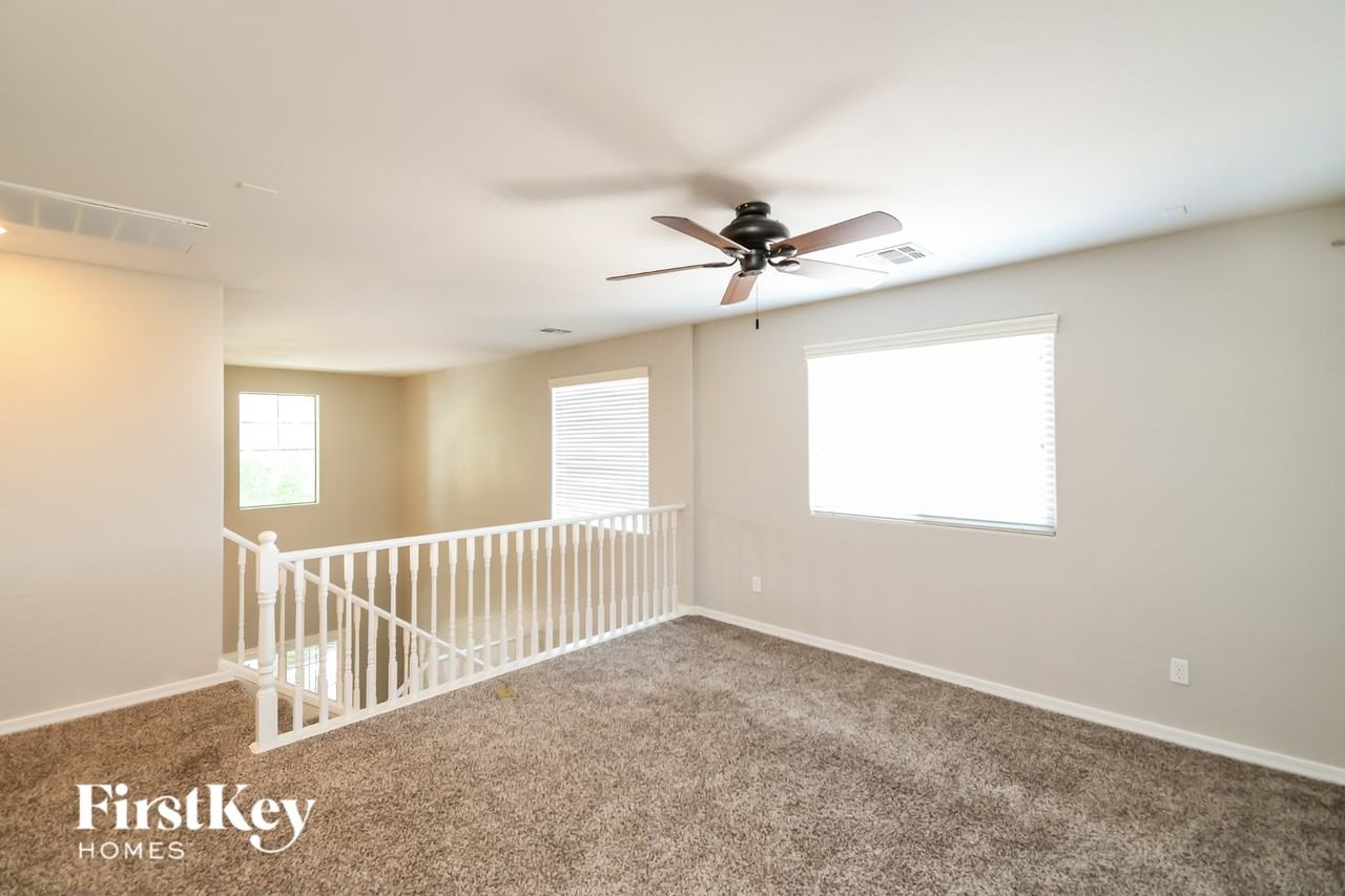 4762 S Grenoble Cir - Photo 7 of 15