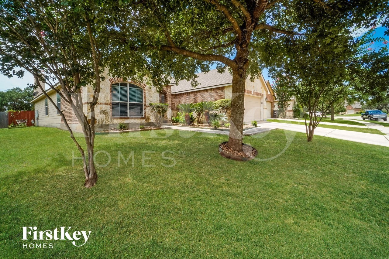 13711 Jubilee Way - Photo 3 of 17