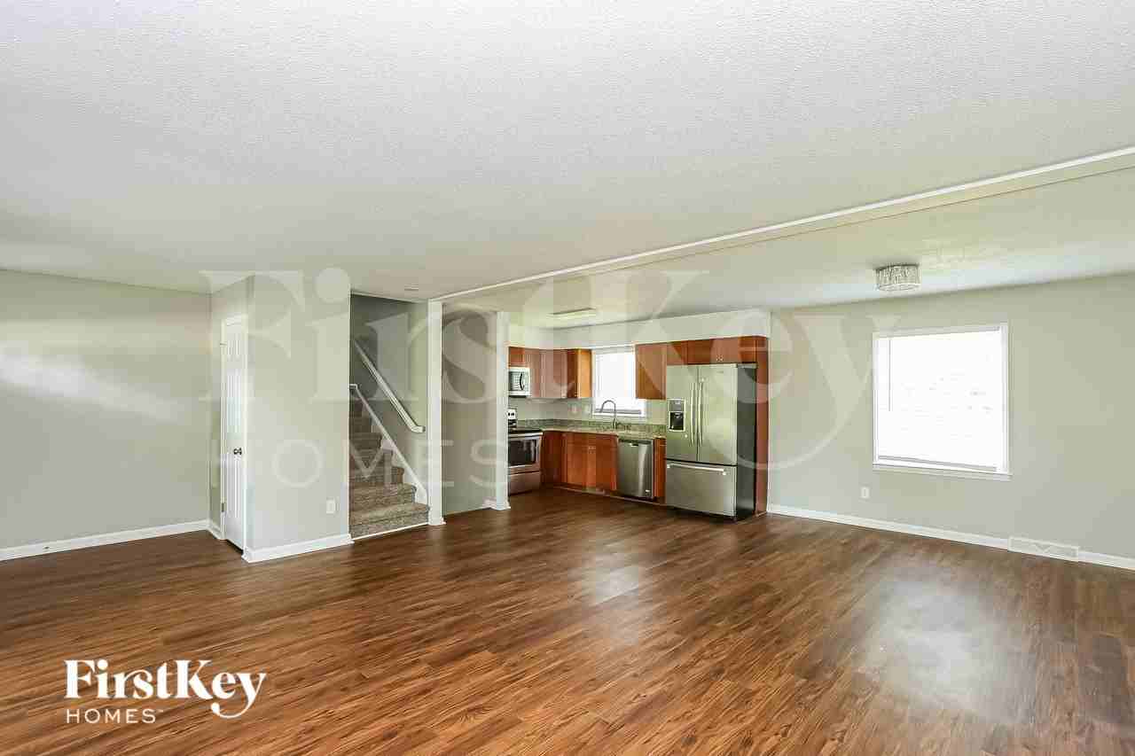 3508 Gardner Park Dr - Photo 3 of 15