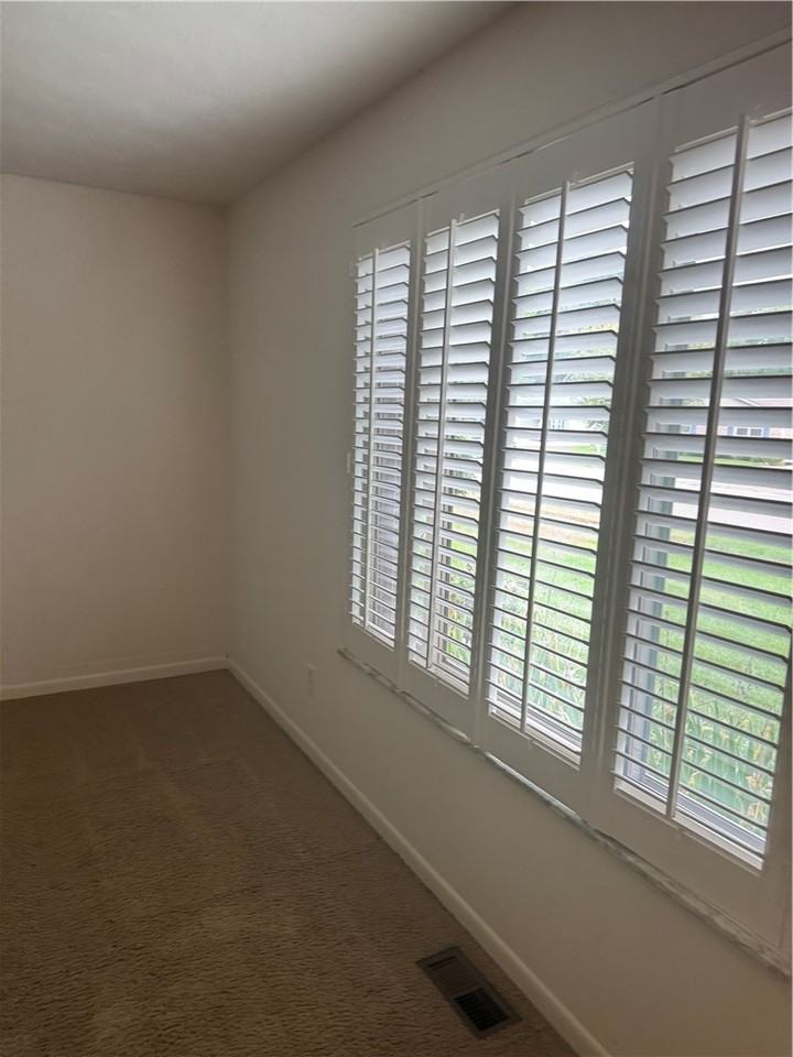 627 Bellaire Drive Avenue Unit# 627 ##627 - Photo 7 of 31