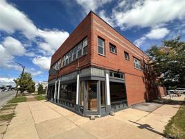 featured image of 2265 Delaware Ave