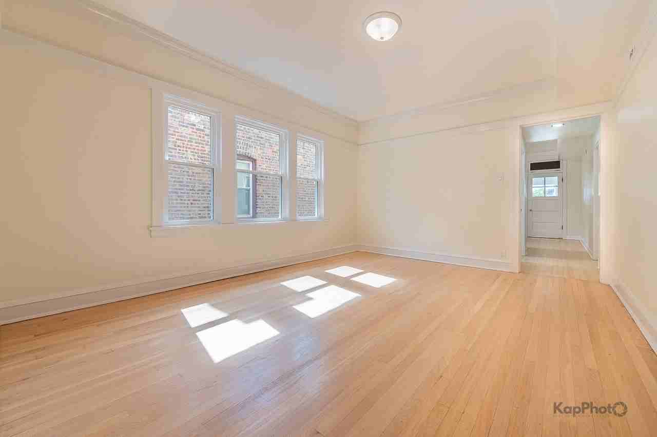 3818 N Kimball Ave - Photo 7 of 26