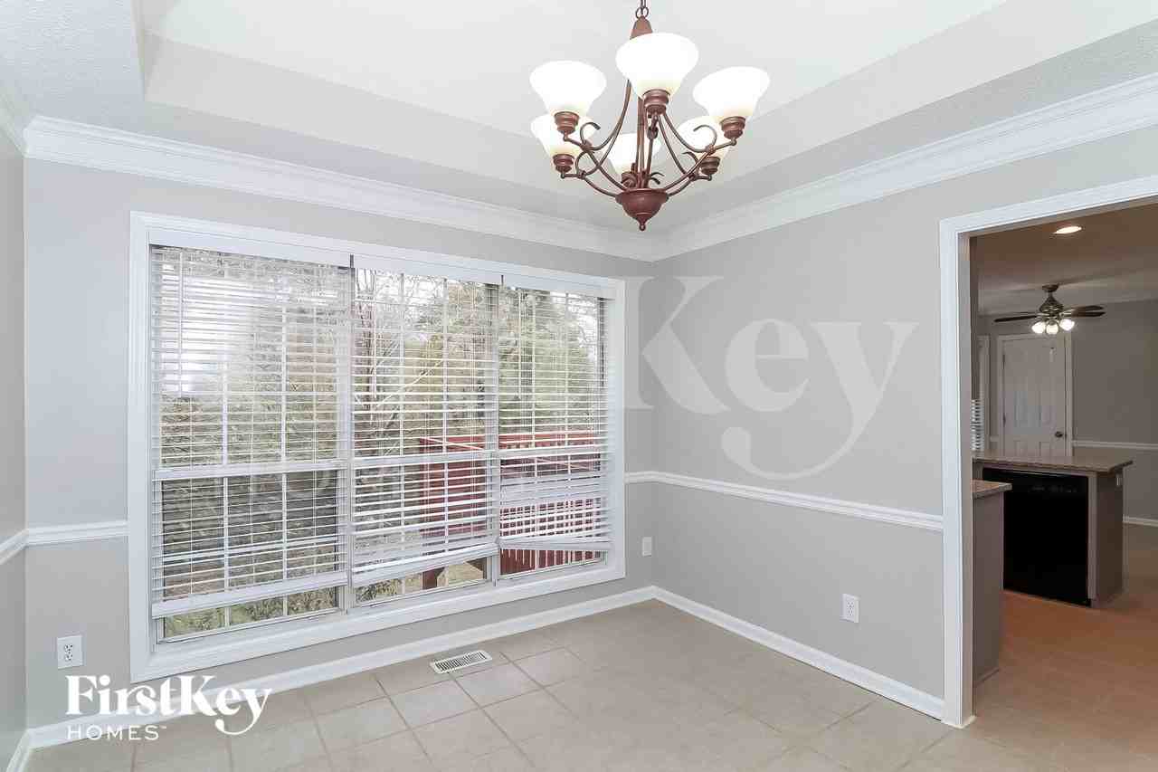 5000 Sunbrook Way Nw - Photo 4 of 15