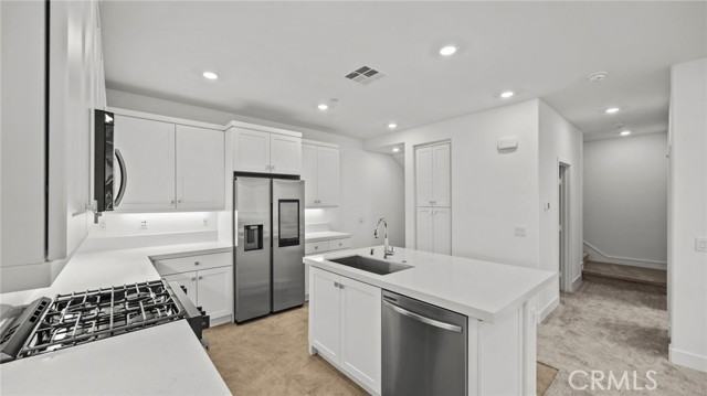 2240 Dawn Way - Photo 7 of 37