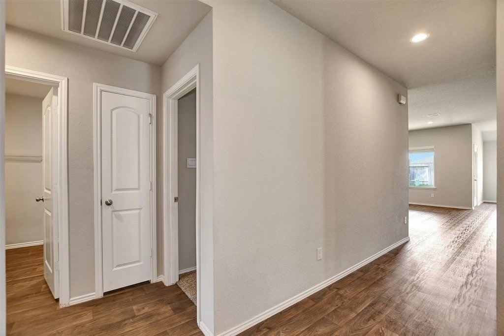 5123 Cortland Pine Trl - Photo 5 of 33
