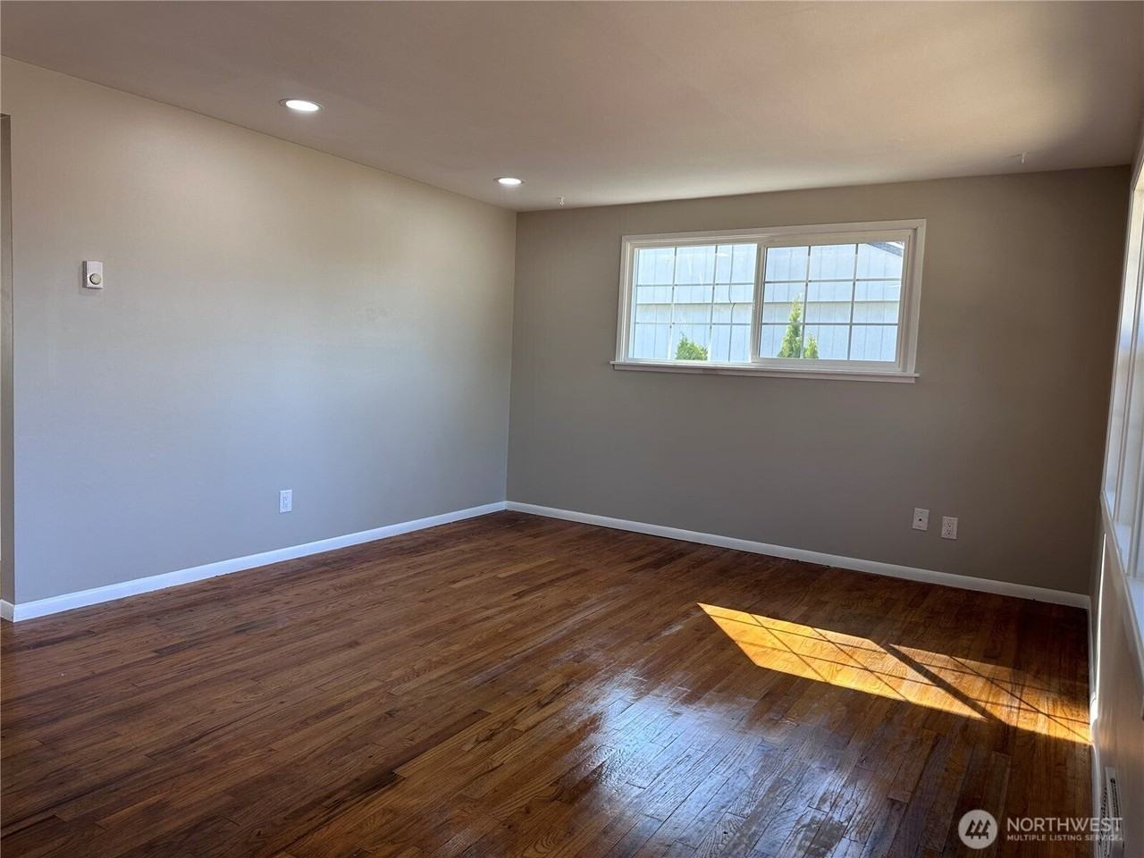 424 50th St Sw - Photo 5 of 21