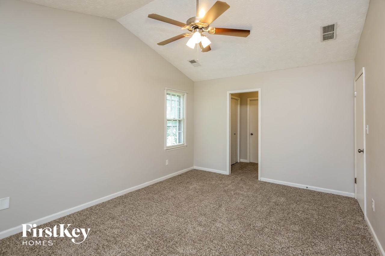 2912 Timberline Rd - Photo 7 of 15