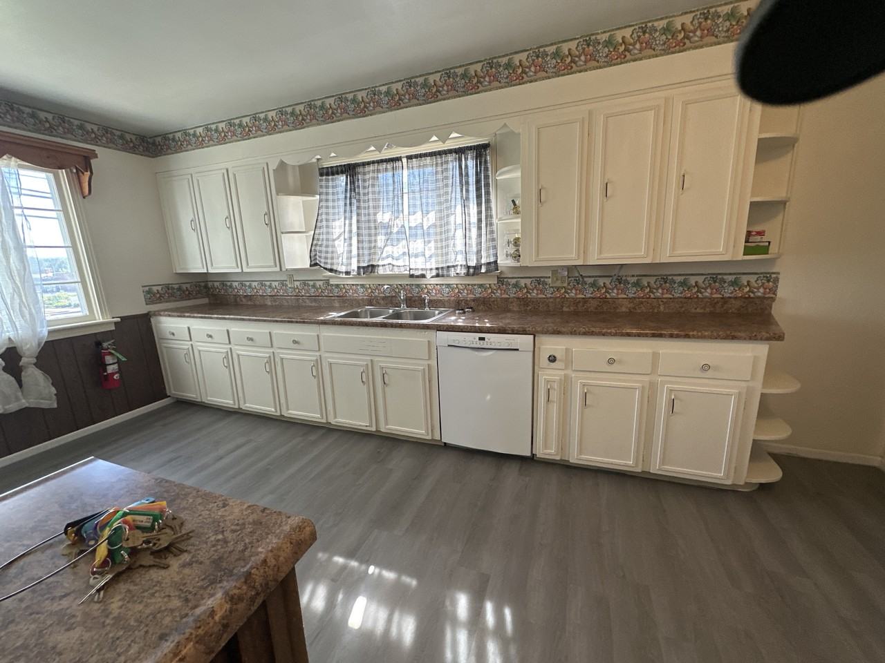 1650 Warren Rd - Photo 5 of 22