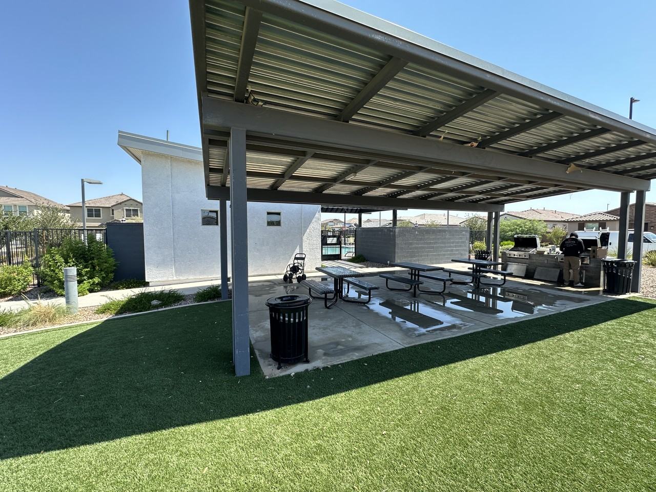 2551 E Pelican Dr - Photo 4 of 50