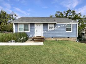 280 38th Ave N - Photo 1 of 1