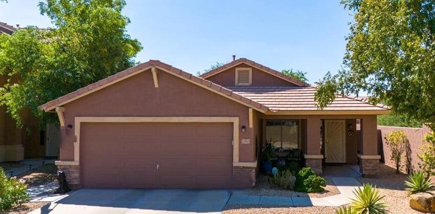 17852 N Gatun Ave - Photo 2 of 26