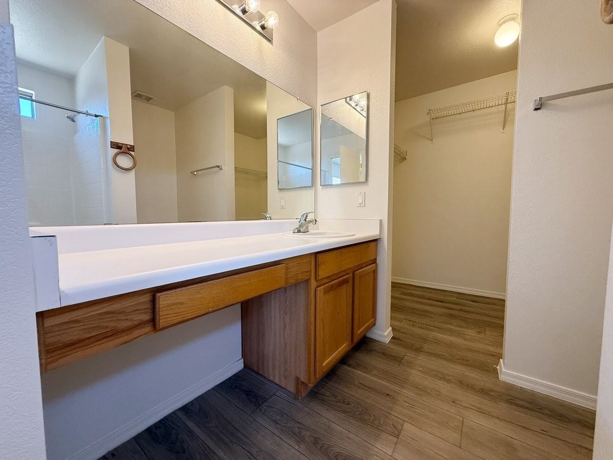 14330 N 129th Ave - Photo 5 of 28