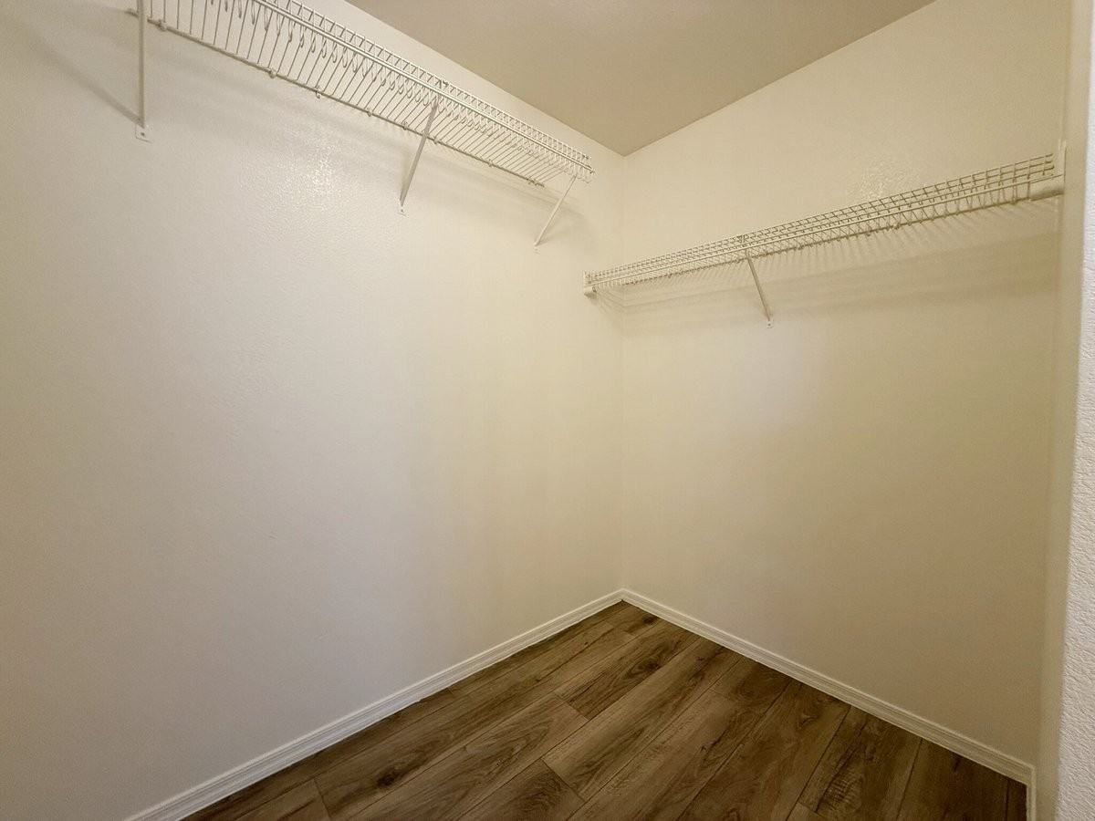 14330 N 129th Ave - Photo 7 of 28
