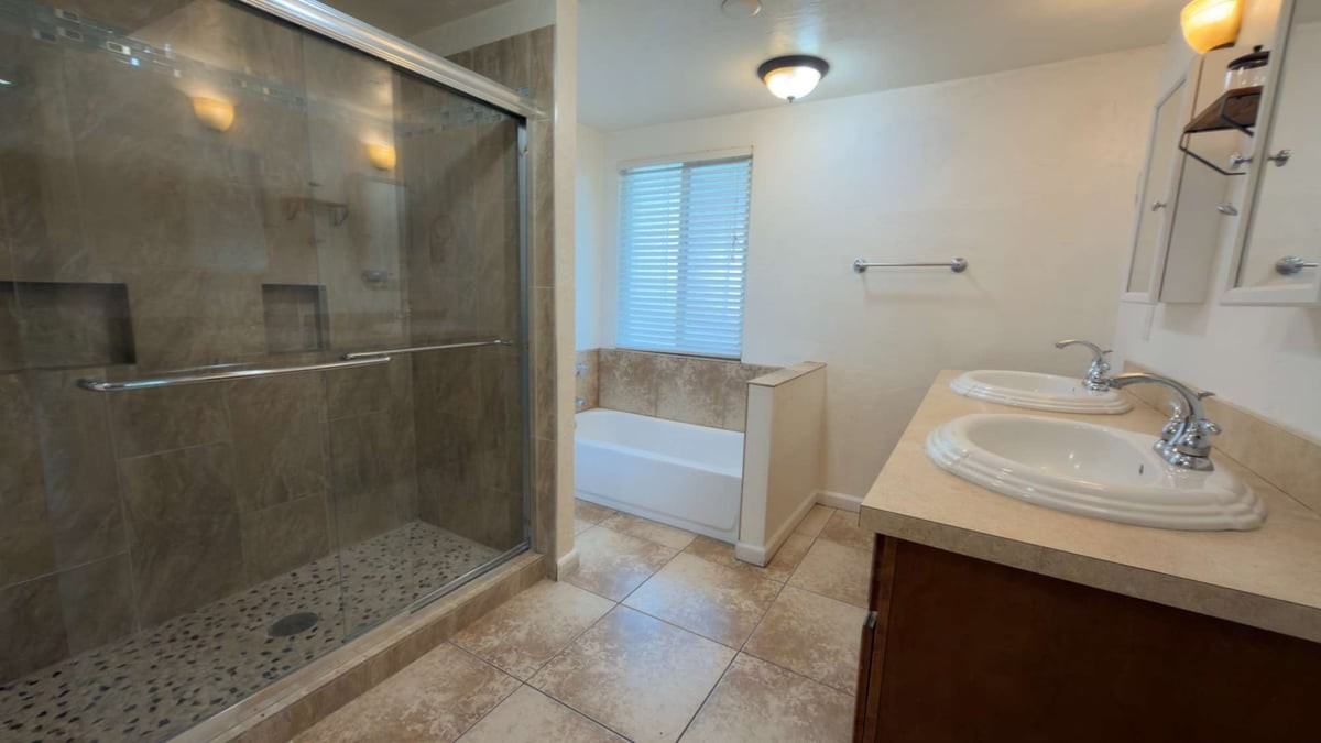8238 E Thomas Rd #B - Photo 6 of 24