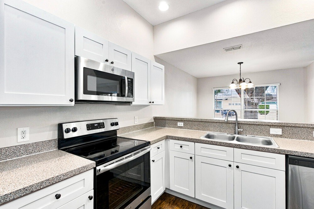 205 Madalyn Ct - Photo 7 of 16