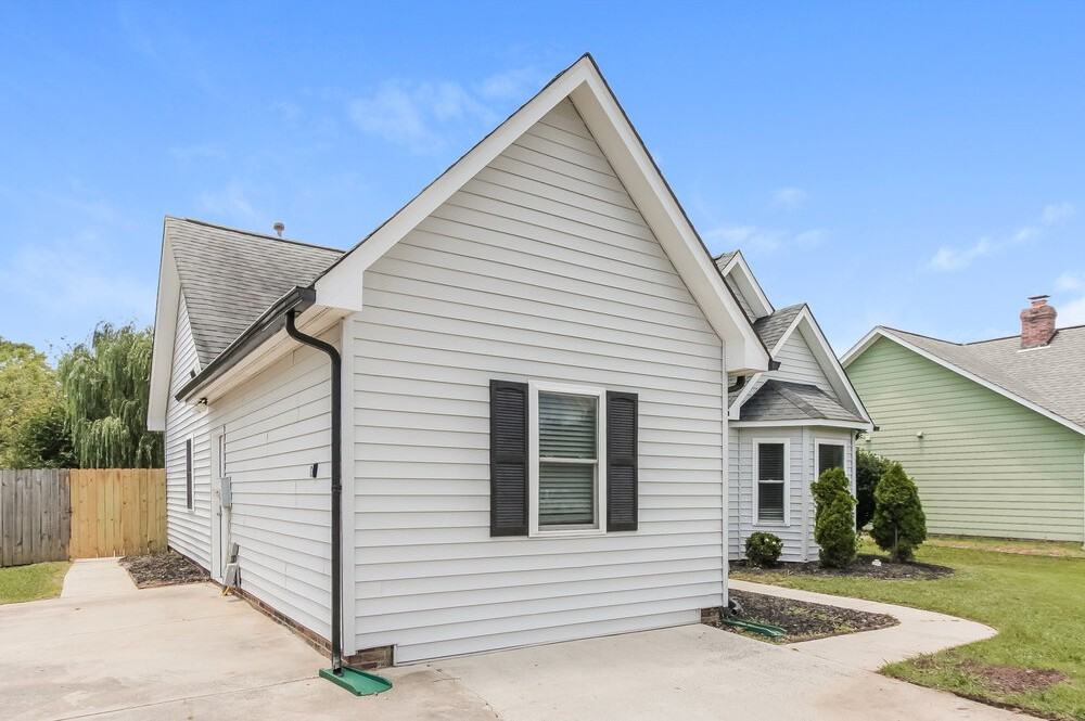 4907 Hunters Knoll Dr - Photo 4 of 16