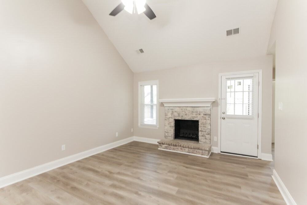 4907 Hunters Knoll Dr - Photo 5 of 16