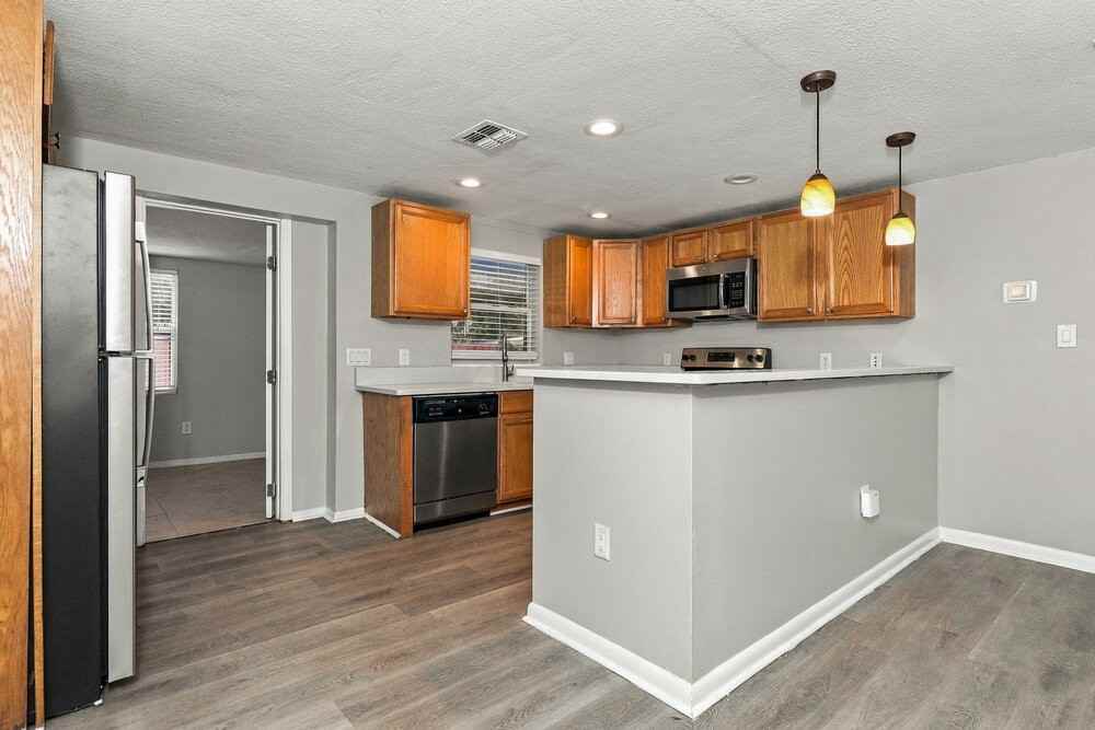 5917 Missouri Ave - Photo 6 of 15