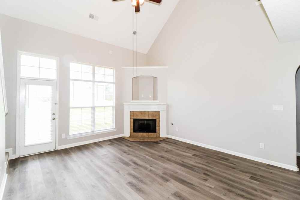 4572 Tulip Bend Dr #A1 - Photo 5 of 14