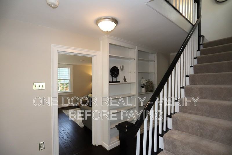 119 Griffin Ave - Photo 5 of 40