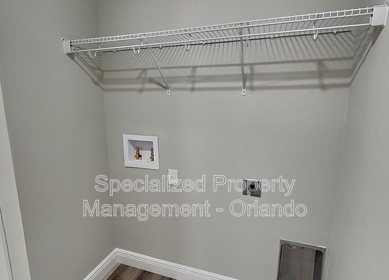 3111 W Viking Ln - Photo 5 of 22