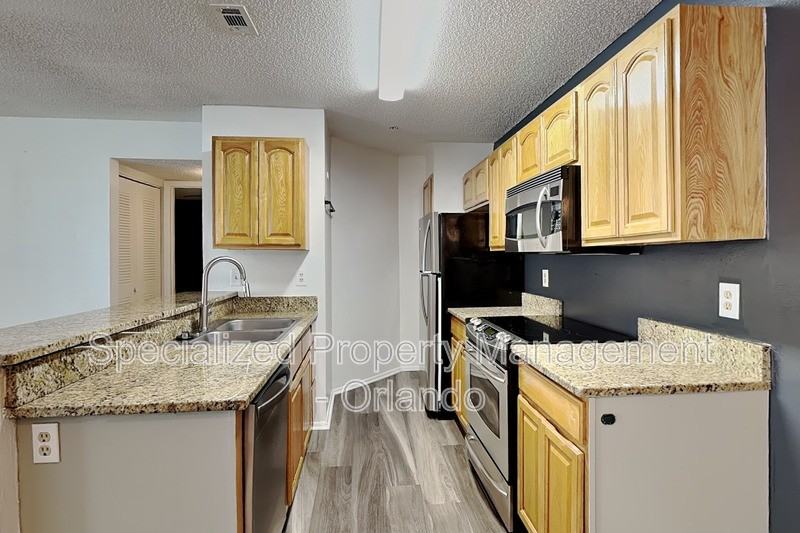 635 Buoy Ln #103 - Photo 3 of 26