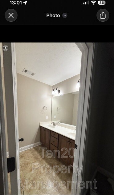 9420 Yarbrough Rd - Photo 3 of 18