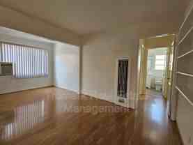 623 W Stocker St #E - Photo 1 of 1