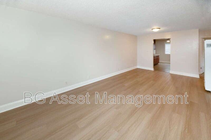 1600 Tyler St #C - Photo 2 of 21