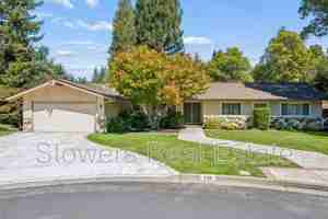 featured image of 132 Glen Ct