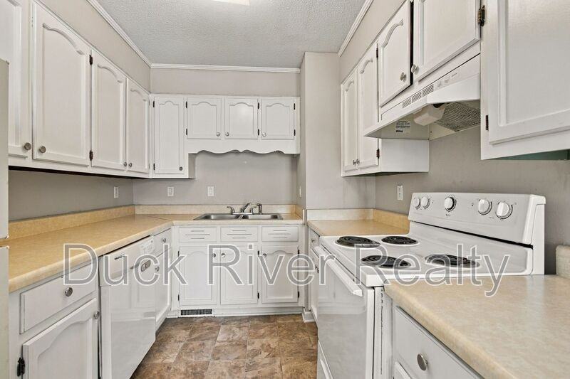 203 Hunter Dr #A - Photo 3 of 22