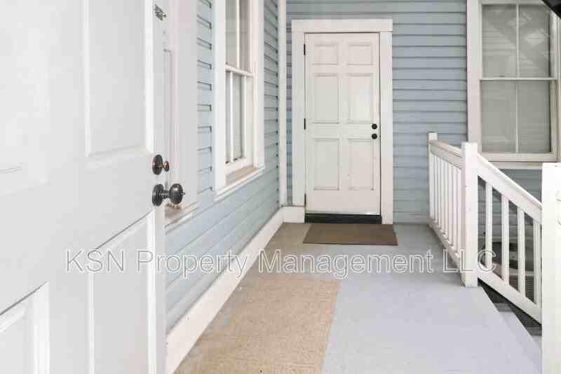 216 W Park Ave #B - Photo 2 of 15