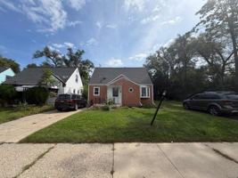 featured image of 19960 Mendota St