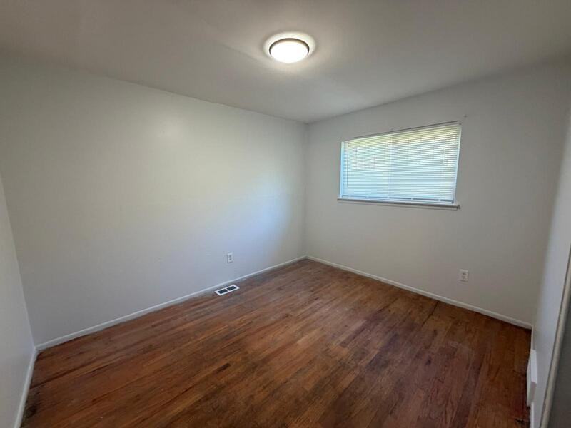 8095 Wyoming St - Photo 7 of 12