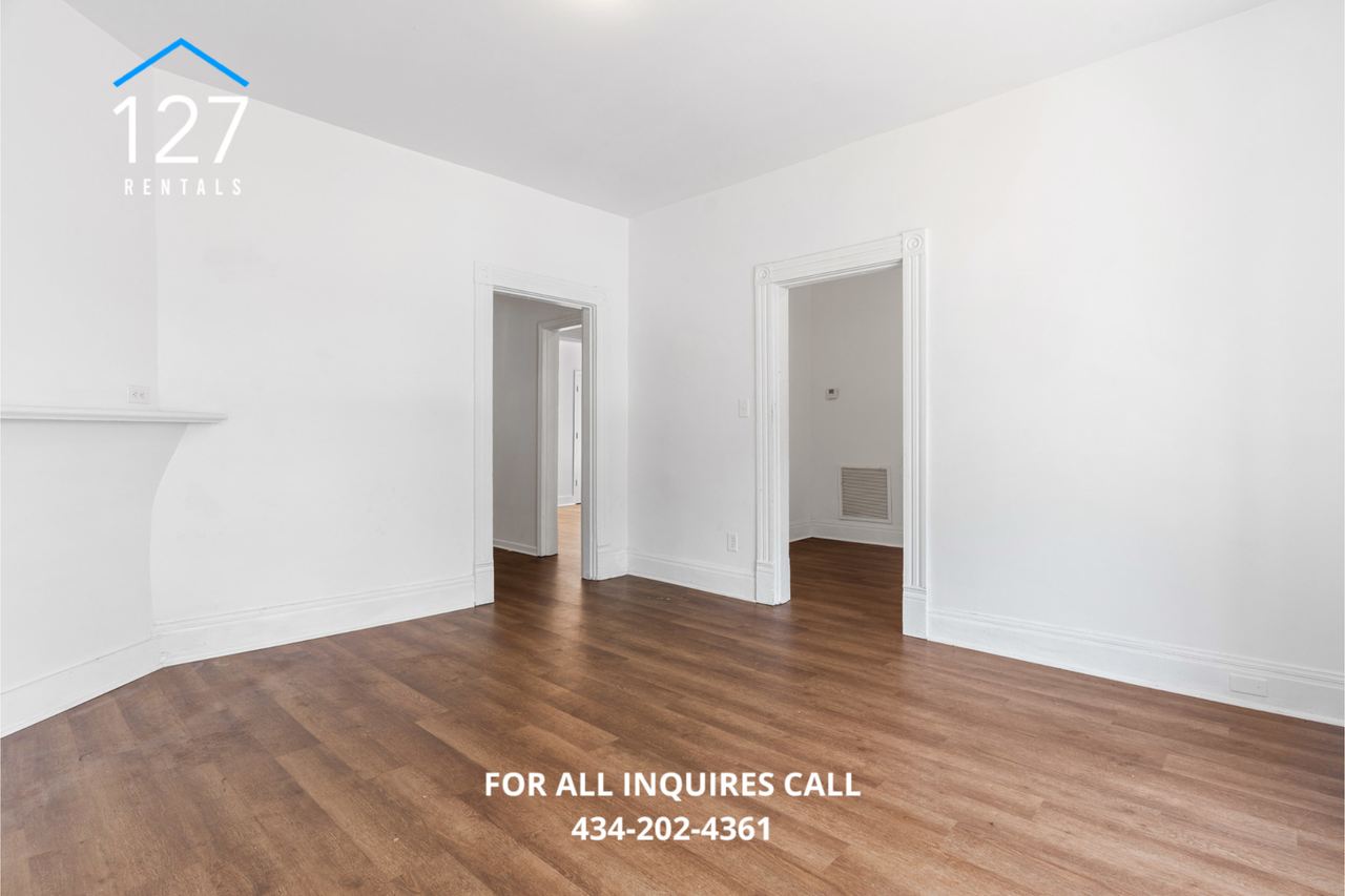 1010 Knight St #1012 - Photo 5 of 13