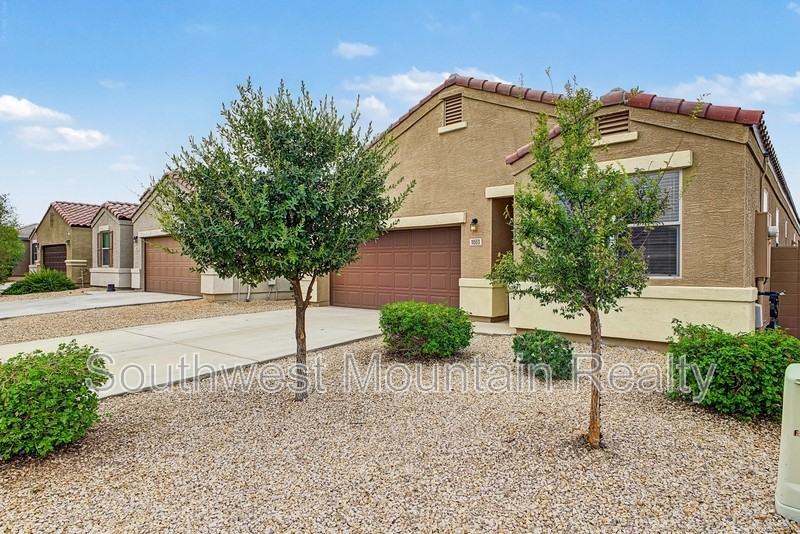 11553 E Sunflower Ln - Photo 4 of 50