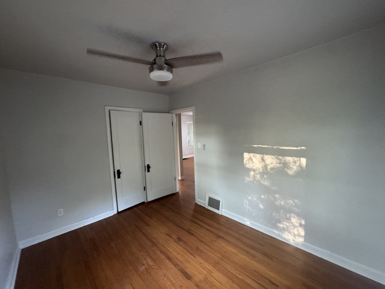 1174 E Elgin Ave #NA - Photo 7 of 16