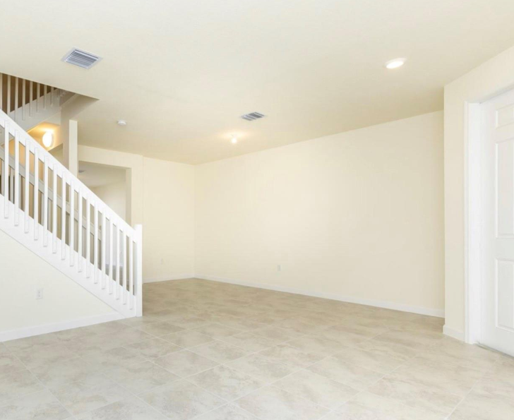 W 33rd Way - Photo 7 of 18