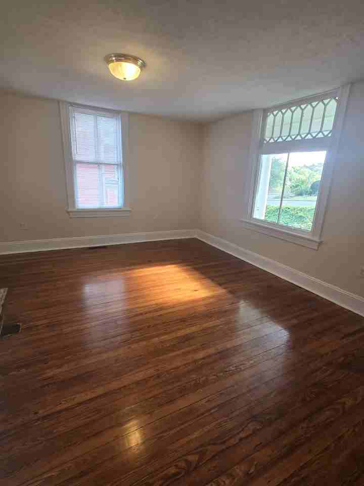 1418 Church St #1 - Photo 5 of 15