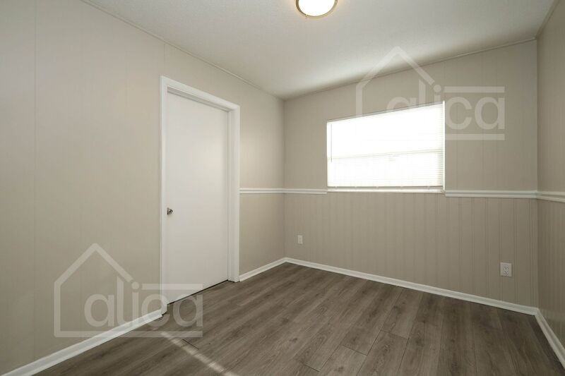4258 Clarinda St - Photo 6 of 31