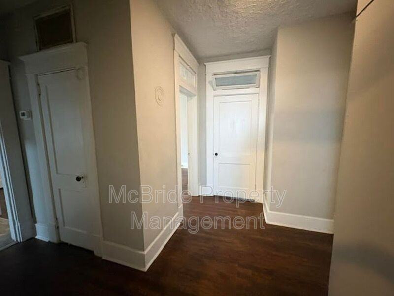 1837 Fenwick St - Photo 5 of 11