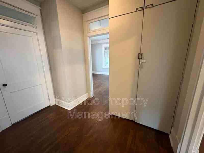 1837 Fenwick St - Photo 6 of 11
