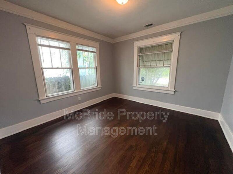 1837 Fenwick St - Photo 7 of 11