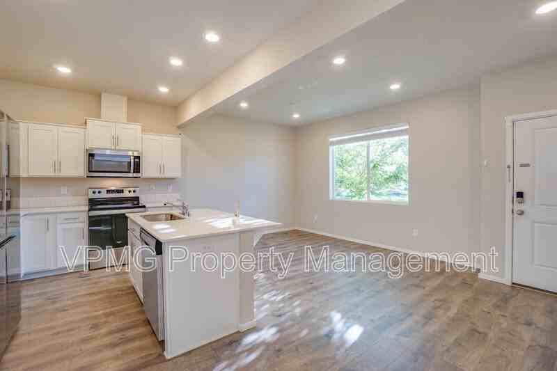 2641 Ne 115th Pl - Photo 5 of 31