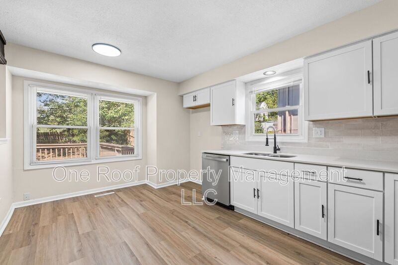 14710 Nw 67th St - Photo 2 of 48