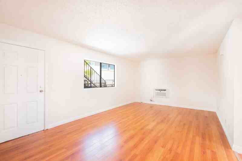 980 White Knoll Dr Los Angeles, Ca #8 - Photo 4 of 25