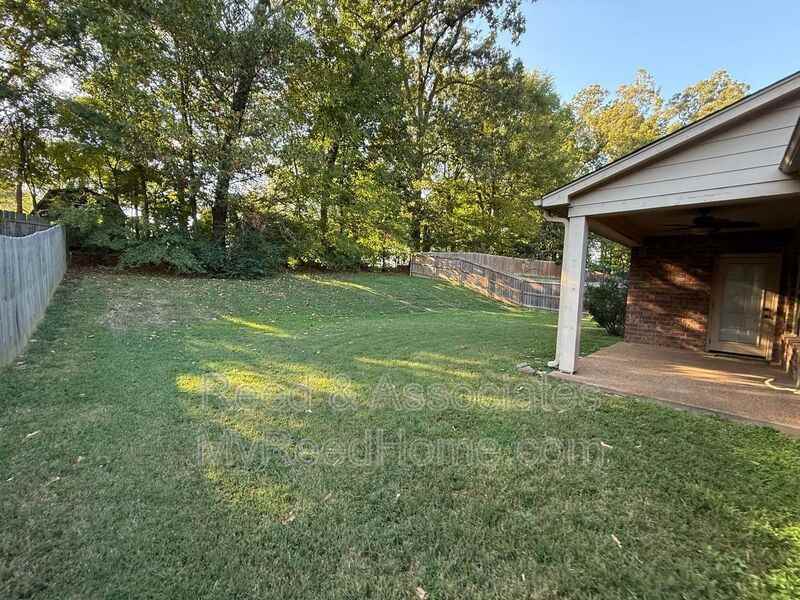 1715 Bellevue Grove Cv - Photo 4 of 14