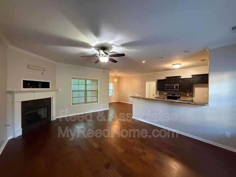 1715 Bellevue Grove Cv - Photo 5 of 14