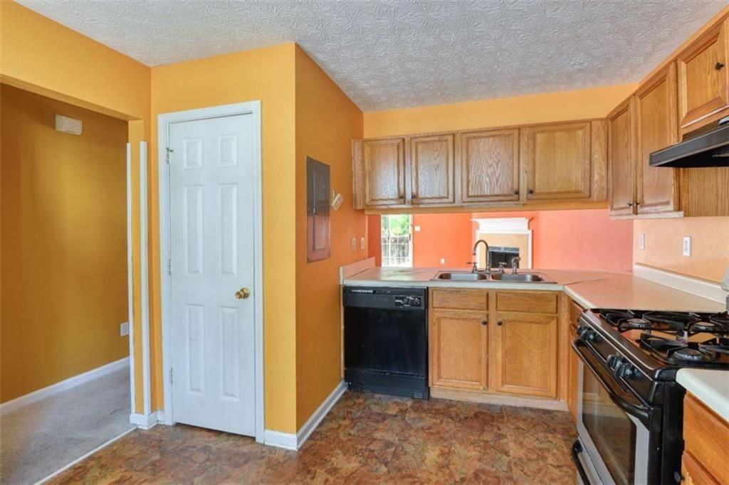 3540 Ashley Station Dr Sw - Photo 7 of 29